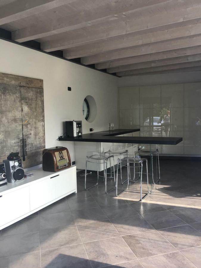 Millys Riva Apartments Luaran gambar